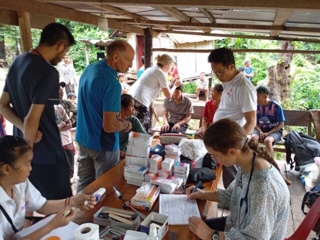 Les médecins enchainent les consultations